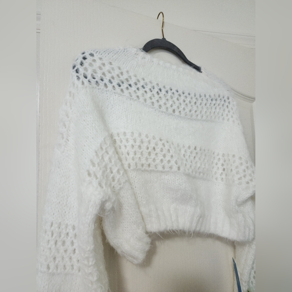 Cupshe x Jojo White Soft Snow Fuzzy Cutout Knit Sweater - Picture 5 of 5
